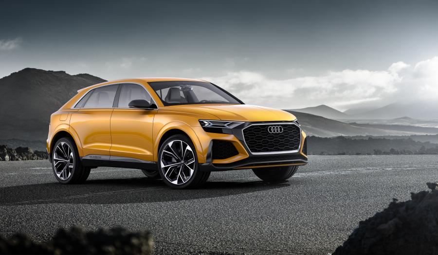  Audi Q8 Sport Concept 2017 года  (фото 1 из 33)